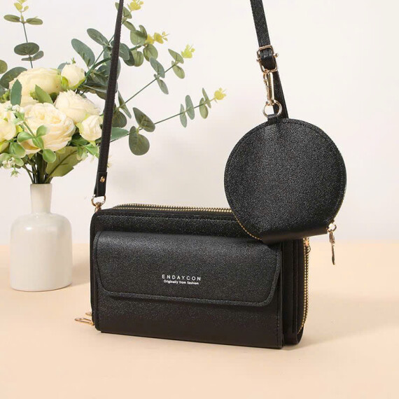 https://arvionstyle.com/pr/luna-charm-crossbody-bag