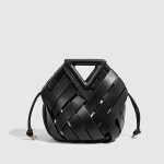 Vela Woven Knot Bag