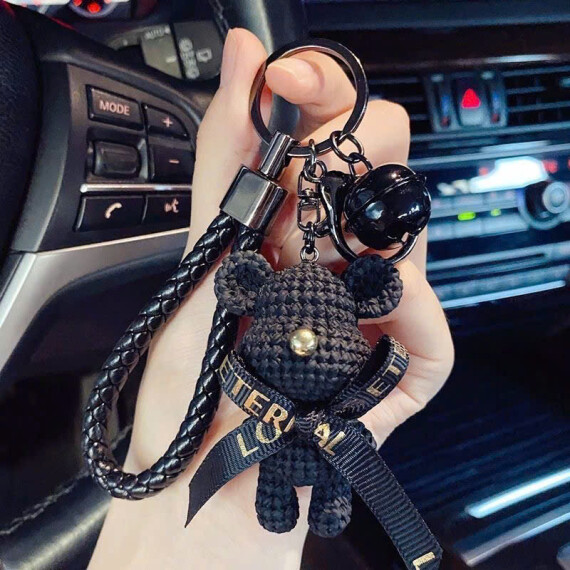 https://arvionstyle.com/pr/teddy-charm-luxury-keychain