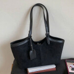 Luna Canvas Curve Tote